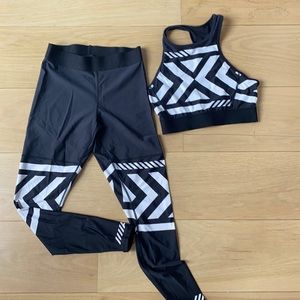 ALALA black and white matching workout set